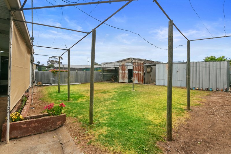 Photo - 18 Eighth Street, Minlaton SA 5575 - Image 15