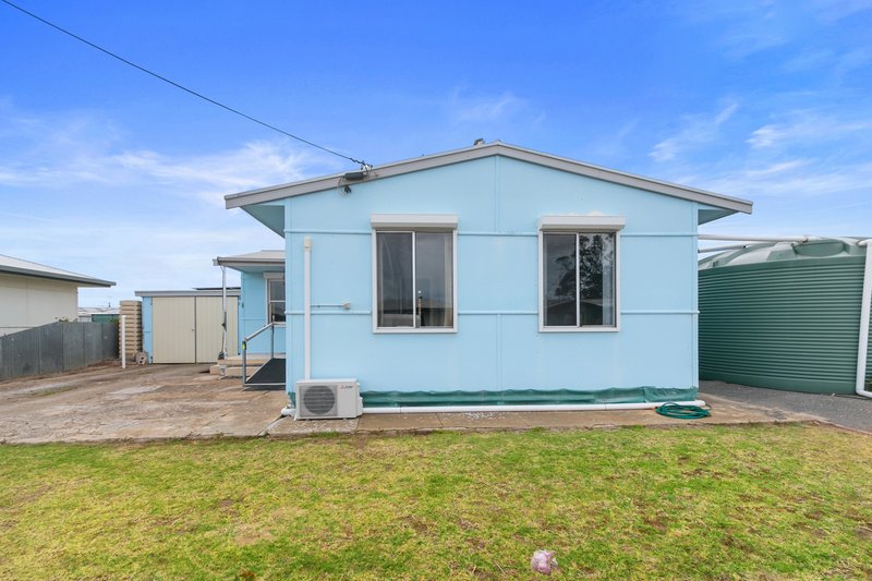 Photo - 18 Eighth Street, Minlaton SA 5575 - Image 17