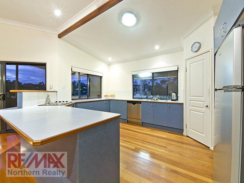 Photo - 18 Elderberry Court, Eatons Hill QLD 4037 - Image 6