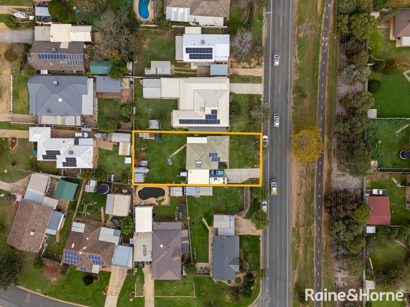 Photo - 18 Elizabeth Avenue, Forest Hill NSW 2651 - Image 13