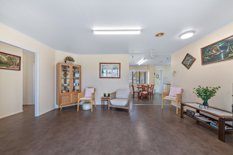 Photo - 18 Elizabeth Street, Proserpine QLD 4800 - Image 1