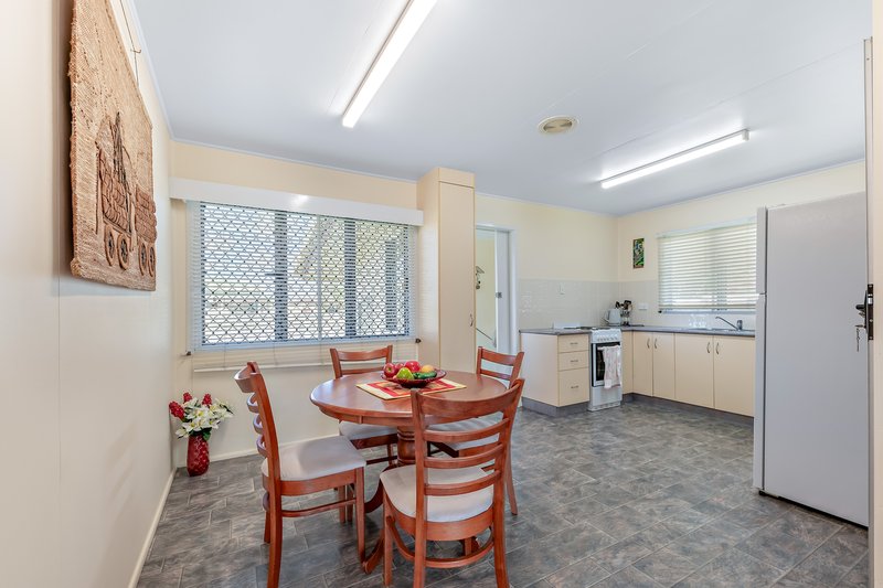 Photo - 18 Elizabeth Street, Proserpine QLD 4800 - Image 6