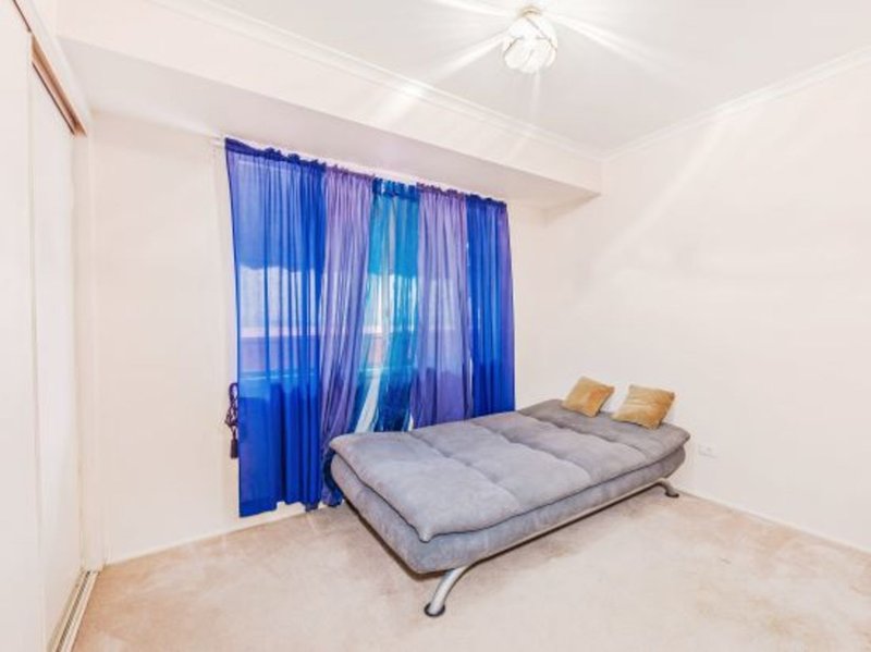 Photo - 18 Elkhorn Street, Kuluin QLD 4558 - Image 9