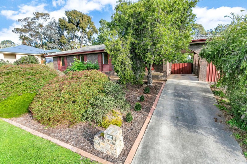 18 Elmgrove Street, Aberfoyle Park SA 5159