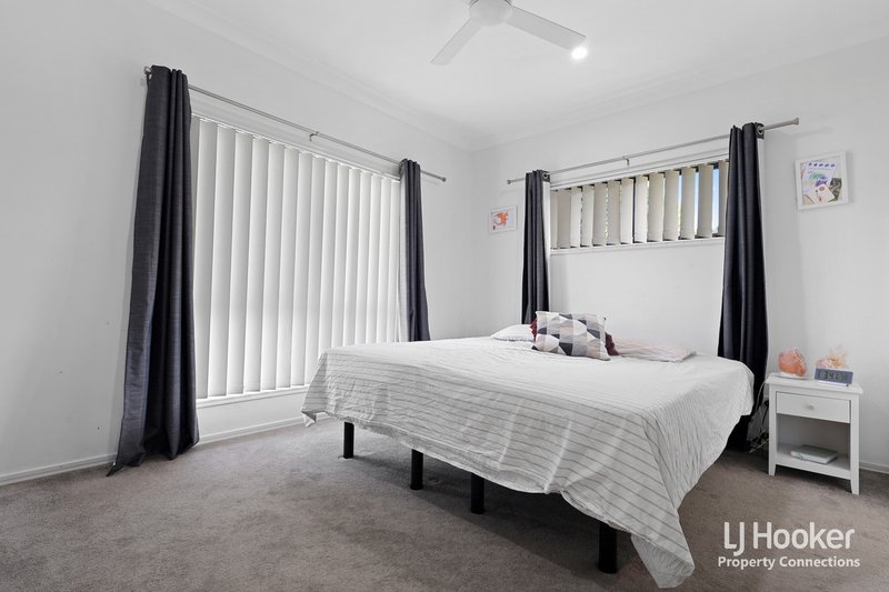 Photo - 18 Eloise Place, Burpengary QLD 4505 - Image 9