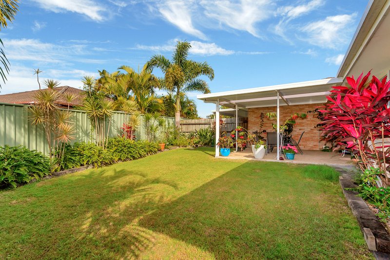 Photo - 1/8 Elwood Court, Burleigh Waters QLD 4220 - Image 8