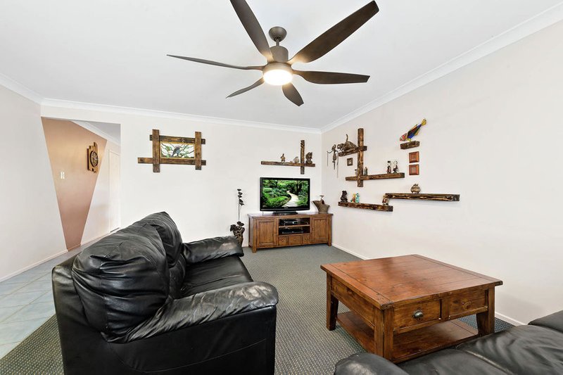 Photo - 18 Embassy Street, Deception Bay QLD 4508 - Image 8