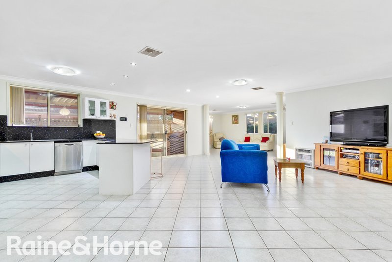 Photo - 18 Emmanuel Terrace, Glenwood NSW 2768 - Image 3