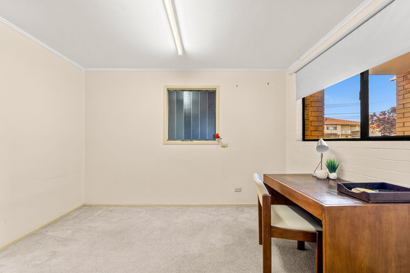Photo - 18 Epsom Street, Macgregor QLD 4109 - Image 12