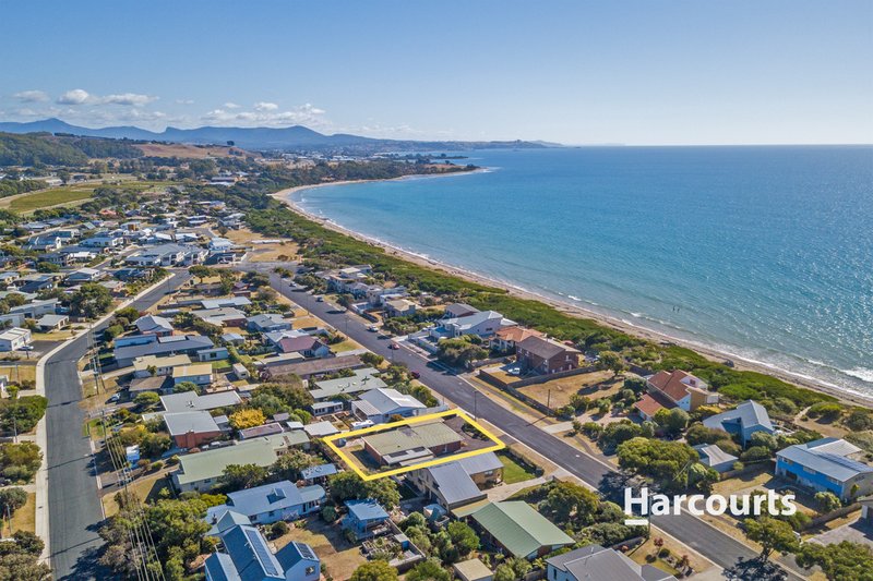 18 Esplanade , Turners Beach TAS 7315