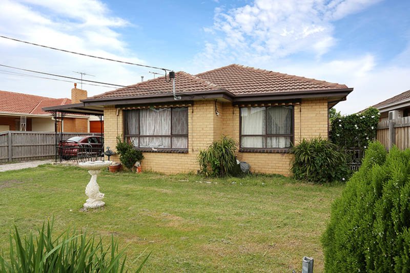 18 Eucra Street, Glenroy VIC 3046