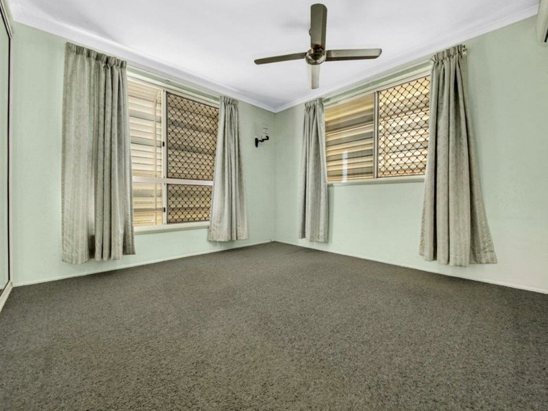 Photo - 1/8 Eugenia Street, Boyne Island QLD 4680 - Image 8