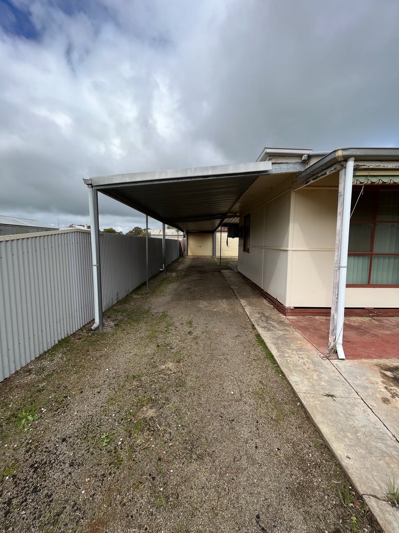 Photo - 18 Everard Street, Bute SA 5560 - Image 12