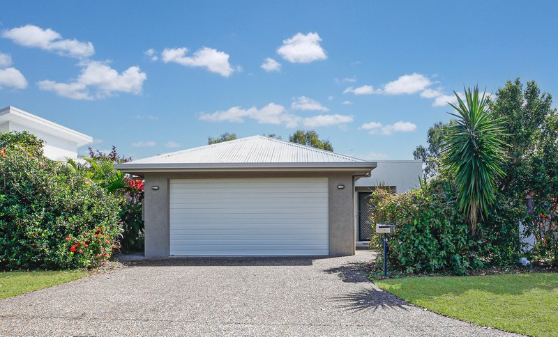 Photo - 18 Ewan Glen, Trinity Park QLD 4879 - Image 2