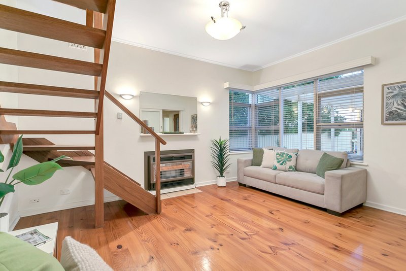 Photo - 18 Eyre Street, Seaview Downs SA 5049 - Image 3