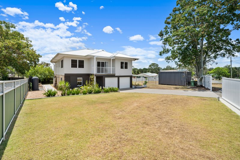 Photo - 18 Factory Road, Toogoolawah QLD 4313 - Image 4