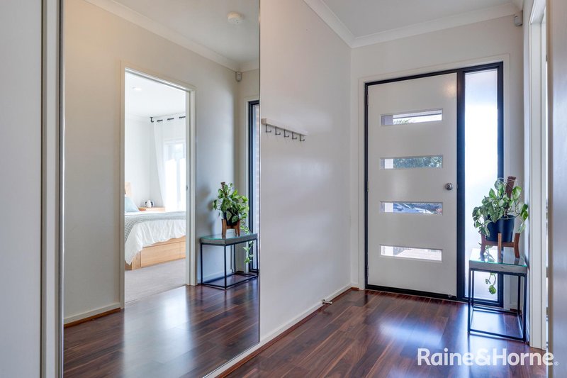 Photo - 18 Fairfield Crescent, Diggers Rest VIC 3427 - Image 3