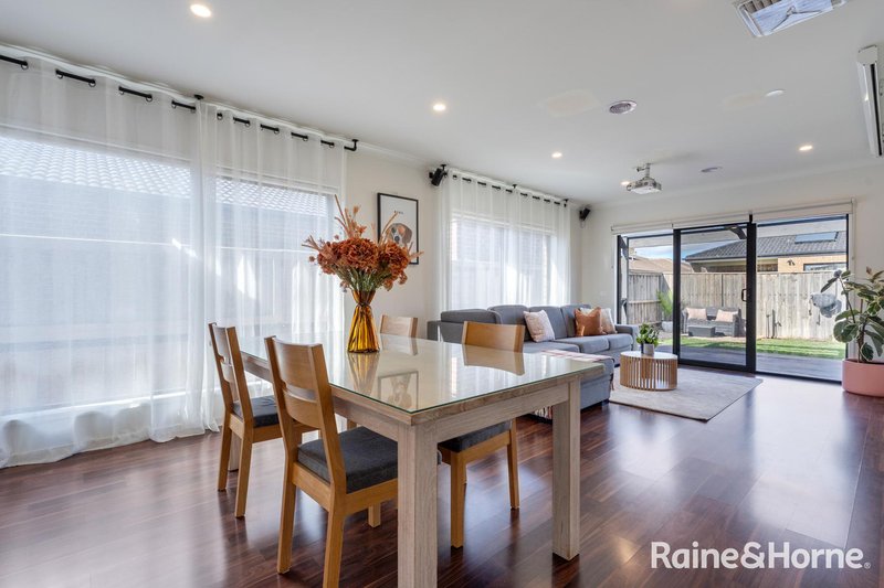 Photo - 18 Fairfield Crescent, Diggers Rest VIC 3427 - Image 10