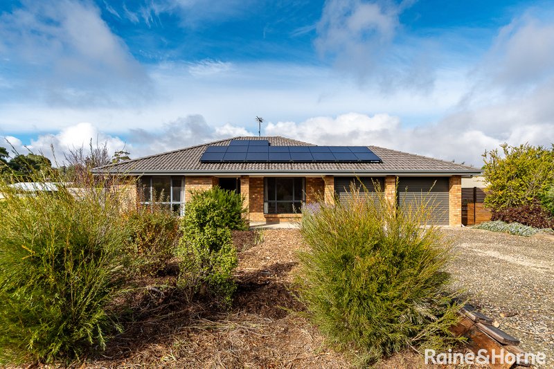 18 Fairweather Drive, Strathalbyn SA 5255