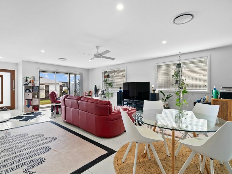Photo - 18 Faith Court, Harrington NSW 2427 - Image 3