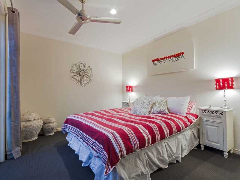 Photo - 18 Fan Road, Robina QLD 4226 - Image 12