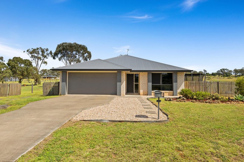 18 Farmer Drive, Meringandan West QLD 4352