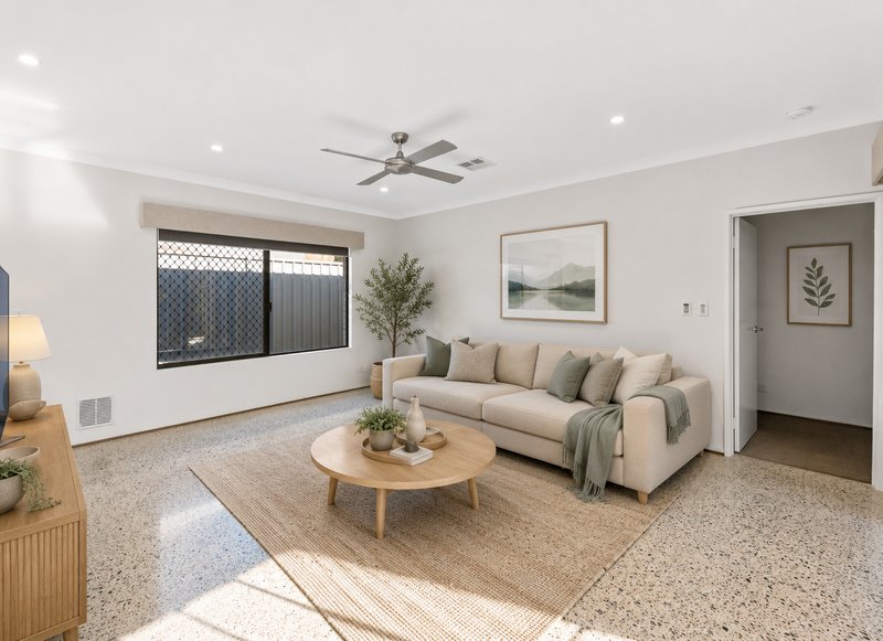 Photo - 18 Ferndown Corner, Wellard WA 6170 - Image 6