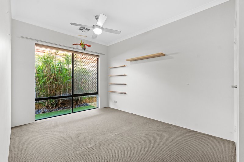 Photo - 18 Ferndown Corner, Wellard WA 6170 - Image 27