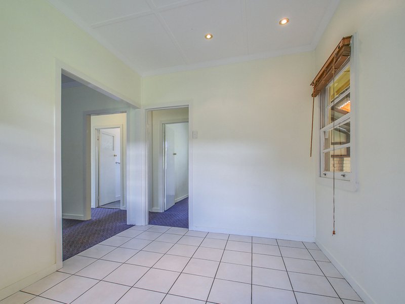 Photo - 18 Ferricks Street, Stafford QLD 4053 - Image 7