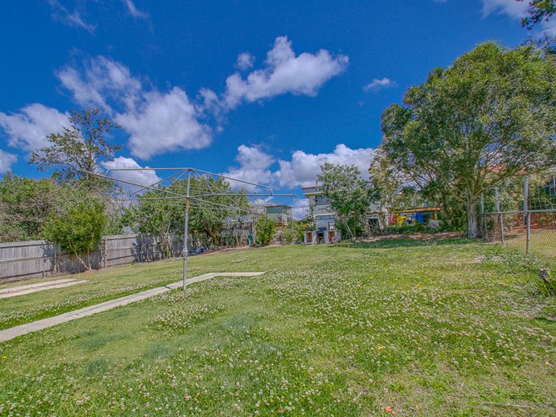 Photo - 18 Ferricks Street, Stafford QLD 4053 - Image 8