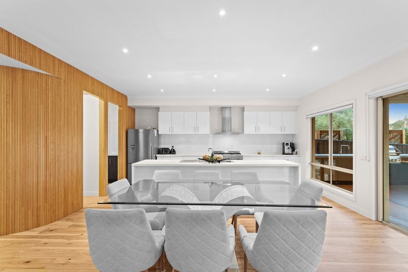 Photo - 18 Ferrier Close, Sandhurst VIC 3977 - Image 14