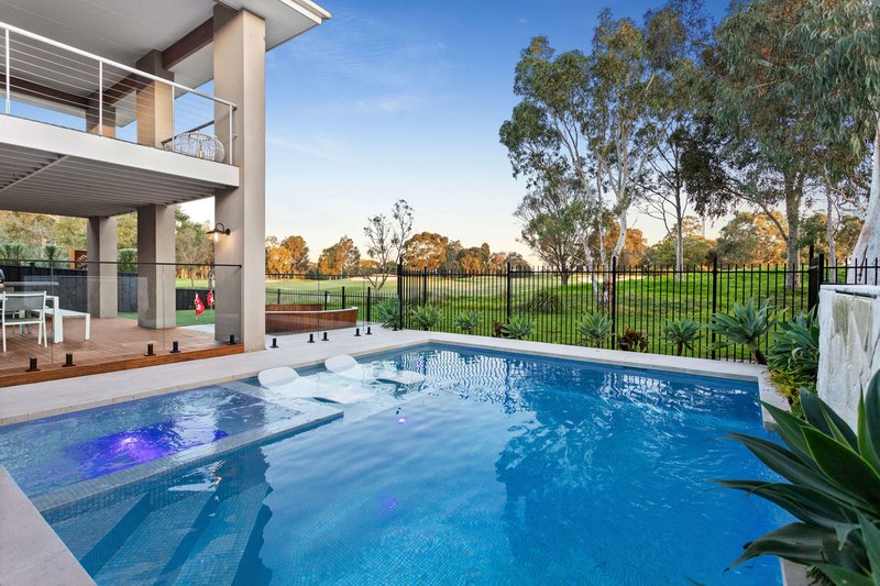 Photo - 18 Ferrier Close, Sandhurst VIC 3977 - Image 17