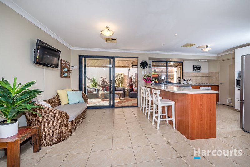 Photo - 18 Ferry Way, Quinns Rocks WA 6030 - Image 8