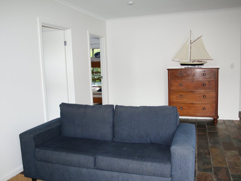 Photo - 18 Field Avenue, Victor Harbor SA 5211 - Image 14