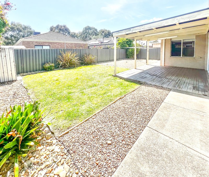 Photo - 18 Fielding Drive, Mernda VIC 3754 - Image 6