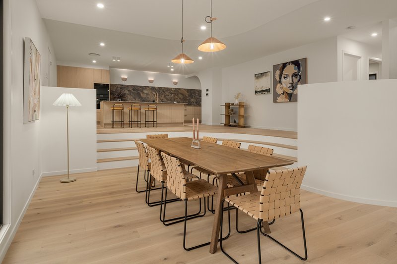 Photo - 18 Fifth Avenue, Bardon QLD 4065 - Image 9