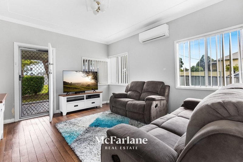 Photo - 18 First Street, Cardiff South NSW 2285 - Image 3