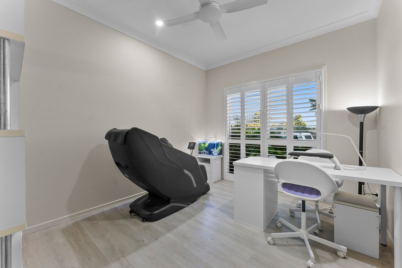 Photo - 18 First Street, North Lakes QLD 4509 - Image 20