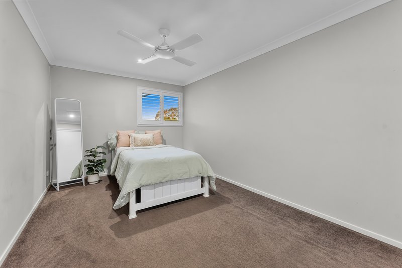 Photo - 18 First Street, North Lakes QLD 4509 - Image 30