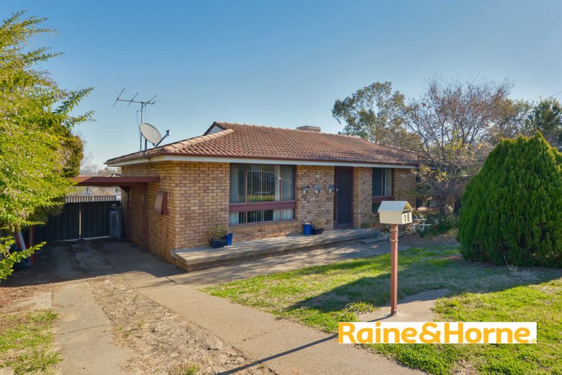 18 Fisher Road, Tamworth NSW 2340