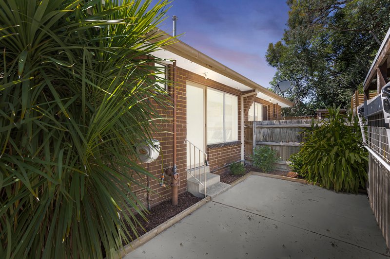 Photo - 1/8 Fithie Street, Blackburn North VIC 3130 - Image 8