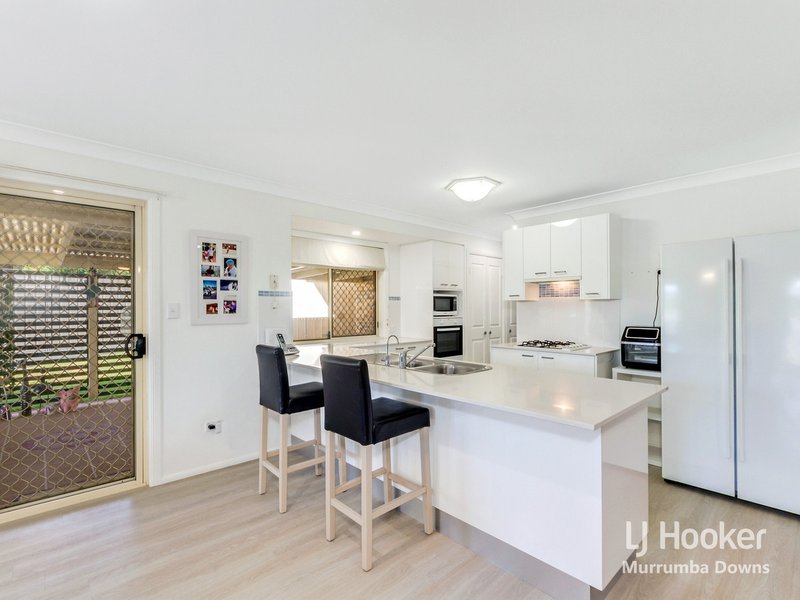 Photo - 18 Fitzroy Crescent, Murrumba Downs QLD 4503 - Image 2