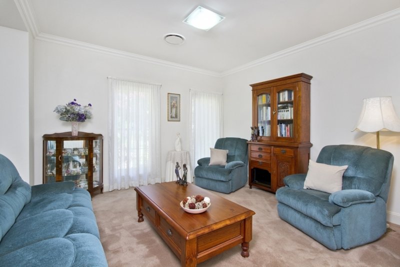 Photo - 18 Florence Avenue, Kurrajong NSW 2758 - Image 7