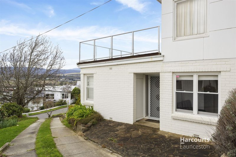 Photo - 18 Flowers Court, Newstead TAS 7250 - Image 2