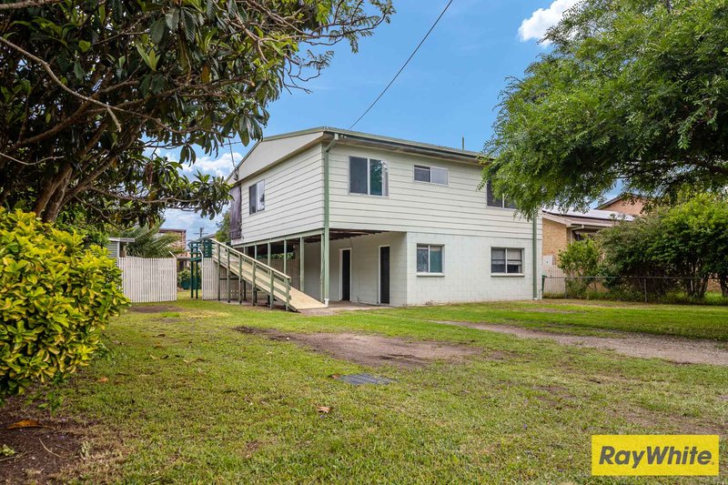 Photo - 18 Foam Street, Surfside NSW 2536 - Image 2