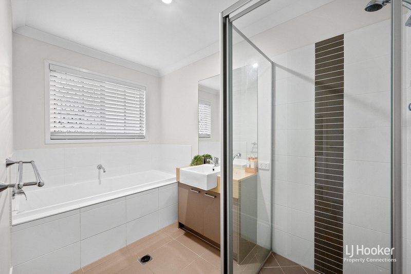 Photo - 18 Fodora Place, Burpengary East QLD 4505 - Image 22