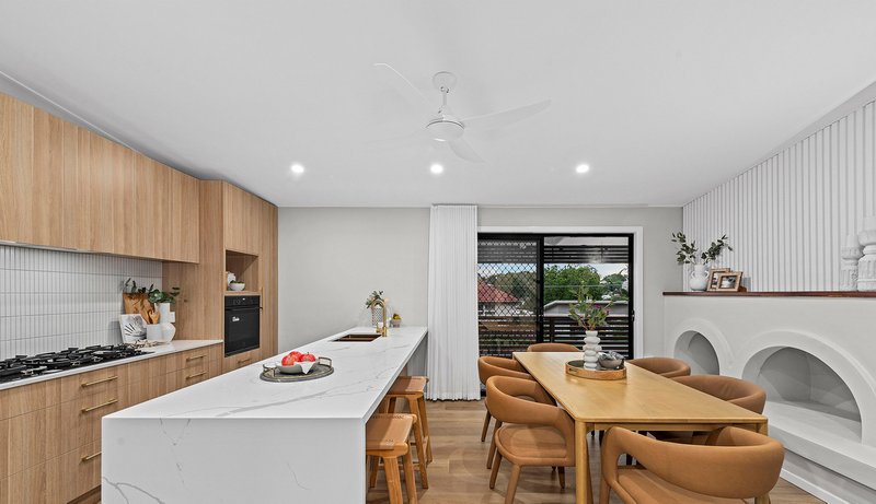Photo - 18 Fontayne Street, Aspley QLD 4034 - Image 4