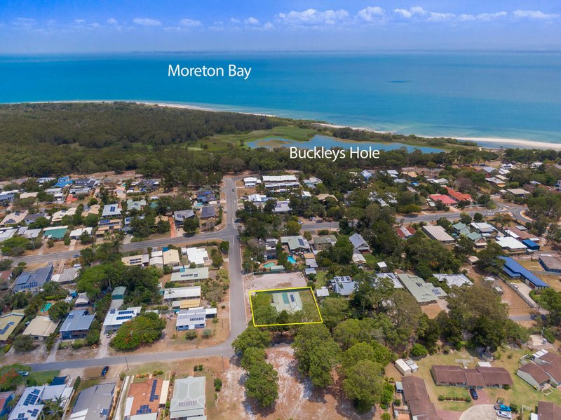 Photo - 18 Ford Street, Bongaree QLD 4507 - Image 13