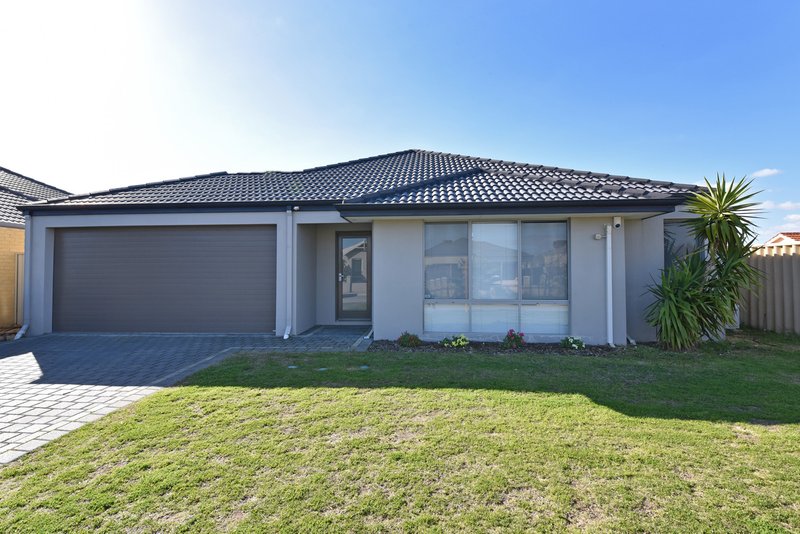 Photo - 18 Fulham Way, Ridgewood WA 6030 - Image 2