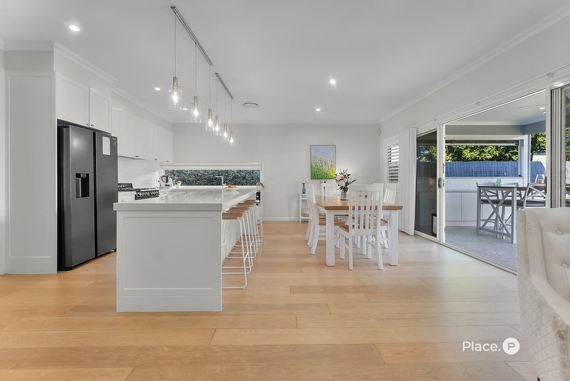 Photo - 18 Gail Street, Kedron QLD 4031 - Image 4